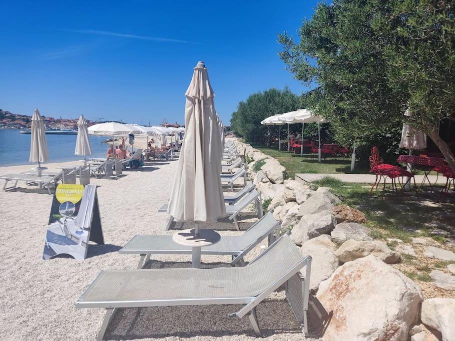 Bird View Apartment Carlissima Трогир Экстерьер фото