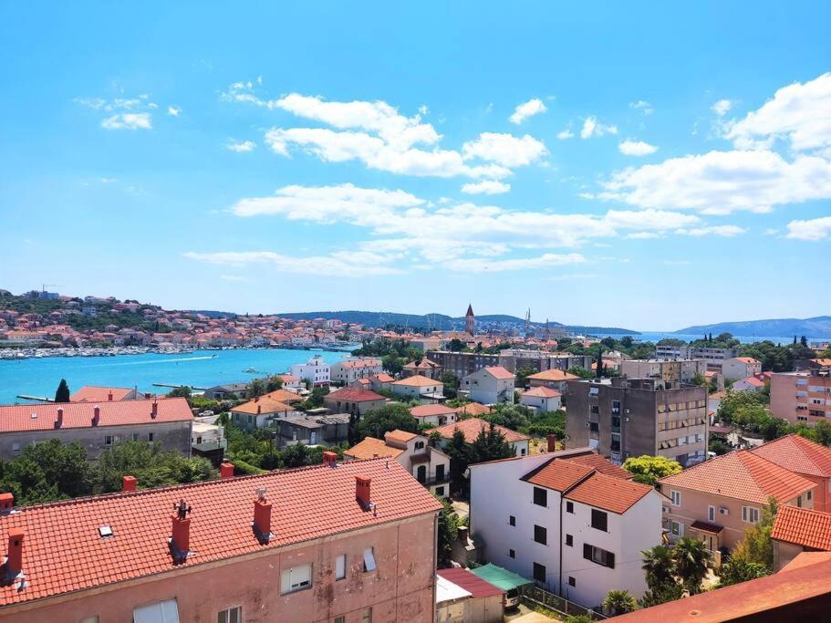 Bird View Apartment Carlissima Трогир Экстерьер фото