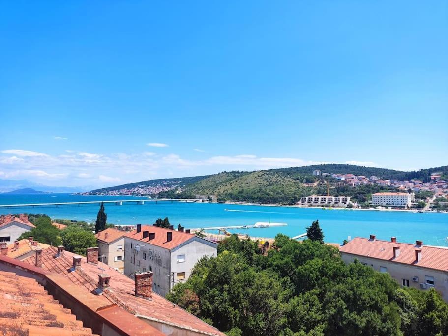 Bird View Apartment Carlissima Трогир Экстерьер фото